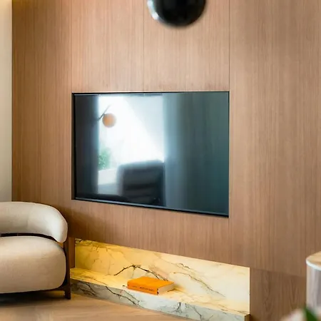 Lujoso Apartamento Nueva Andalucia Marbella *