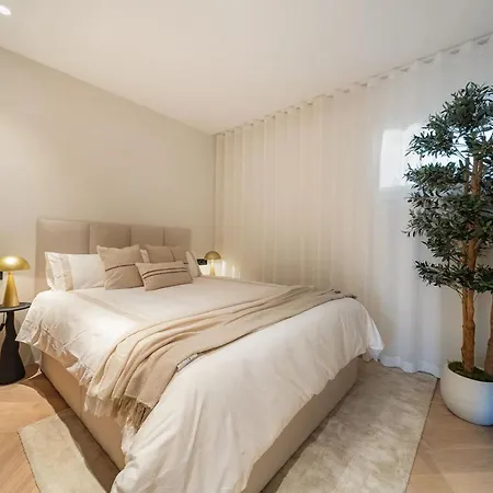 Lujoso Apartamento Nueva Andalucia Marbella Marbella