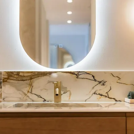 Lujoso Apartamento Nueva Andalucia Marbella *